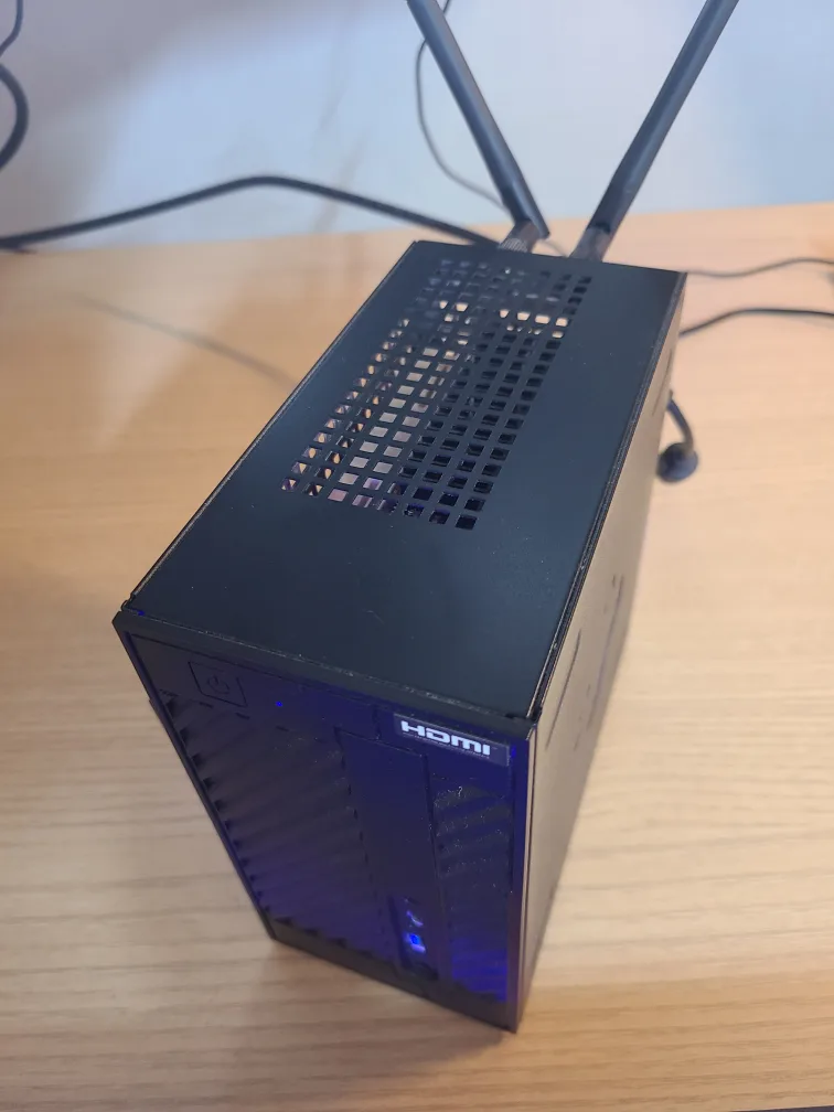 가격인하==중고 컴퓨터 팝니다! 와이파이, 블루투스 되는 소형 저소음