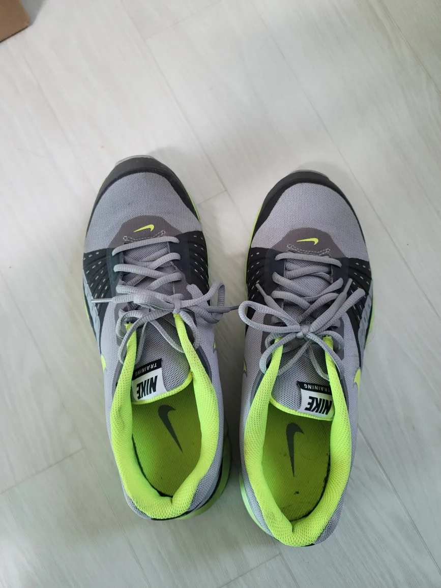 중고 나이키 신발 팝니다