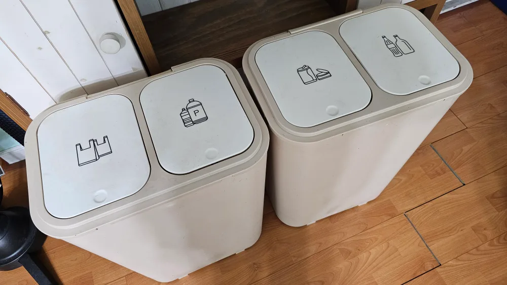 재활용 분리수거함