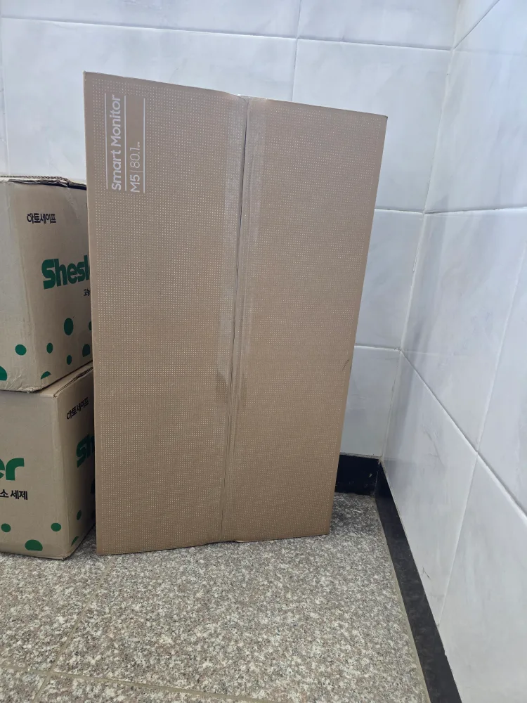 삼성m5 s32cm501모니터 미개봉팝니다