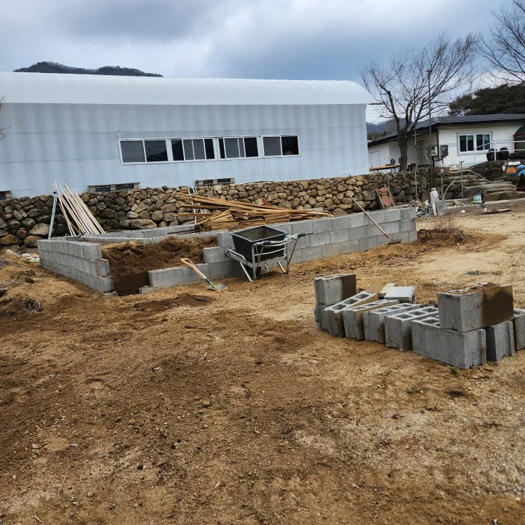 부루꾸 벽돌 중고 필요 하신분 ?