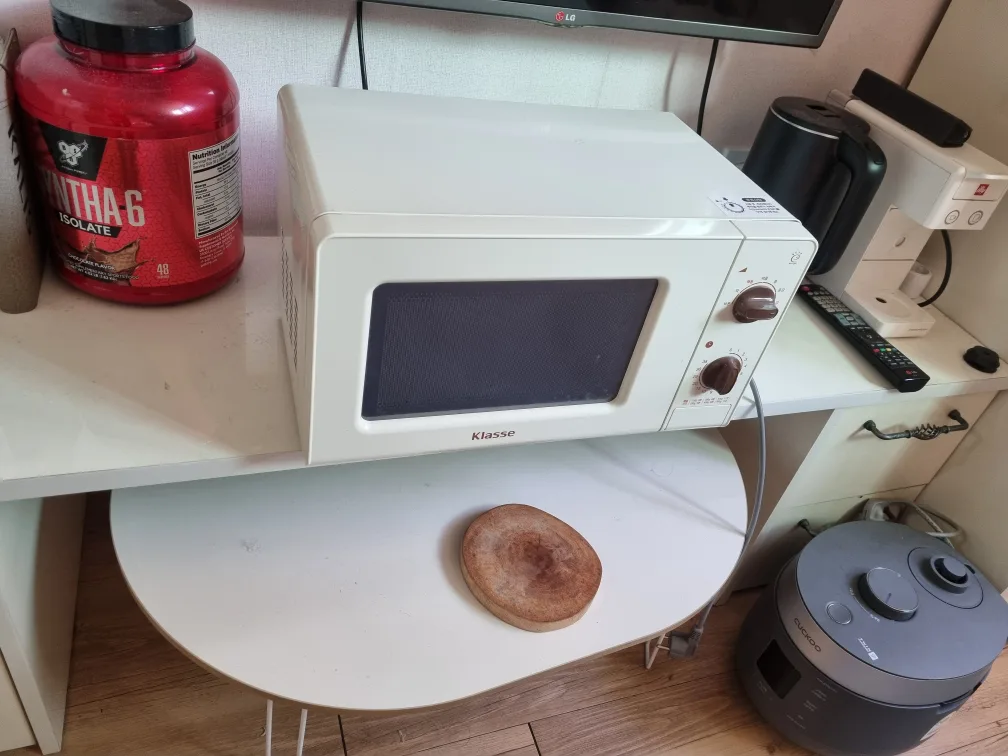 전자렌지 중고 2만원 팝니다.