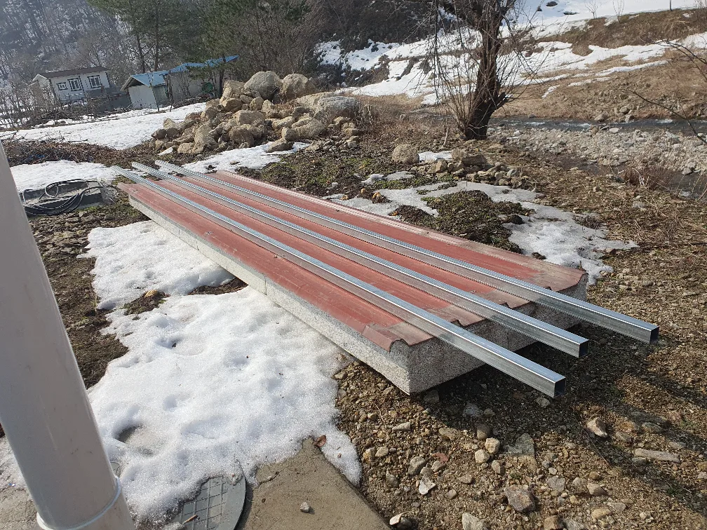 (꼭  필요하신분만. 톡주세요)중고 지붕판넬  420m(200t) 4개