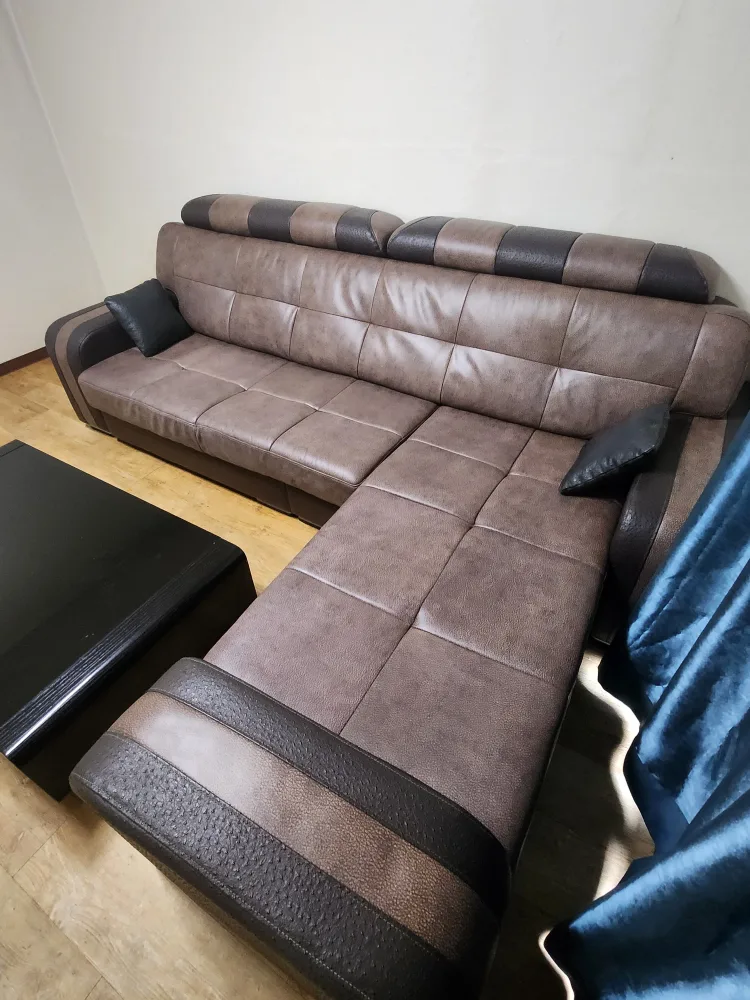 중고소파 및 테이블 팝니다.