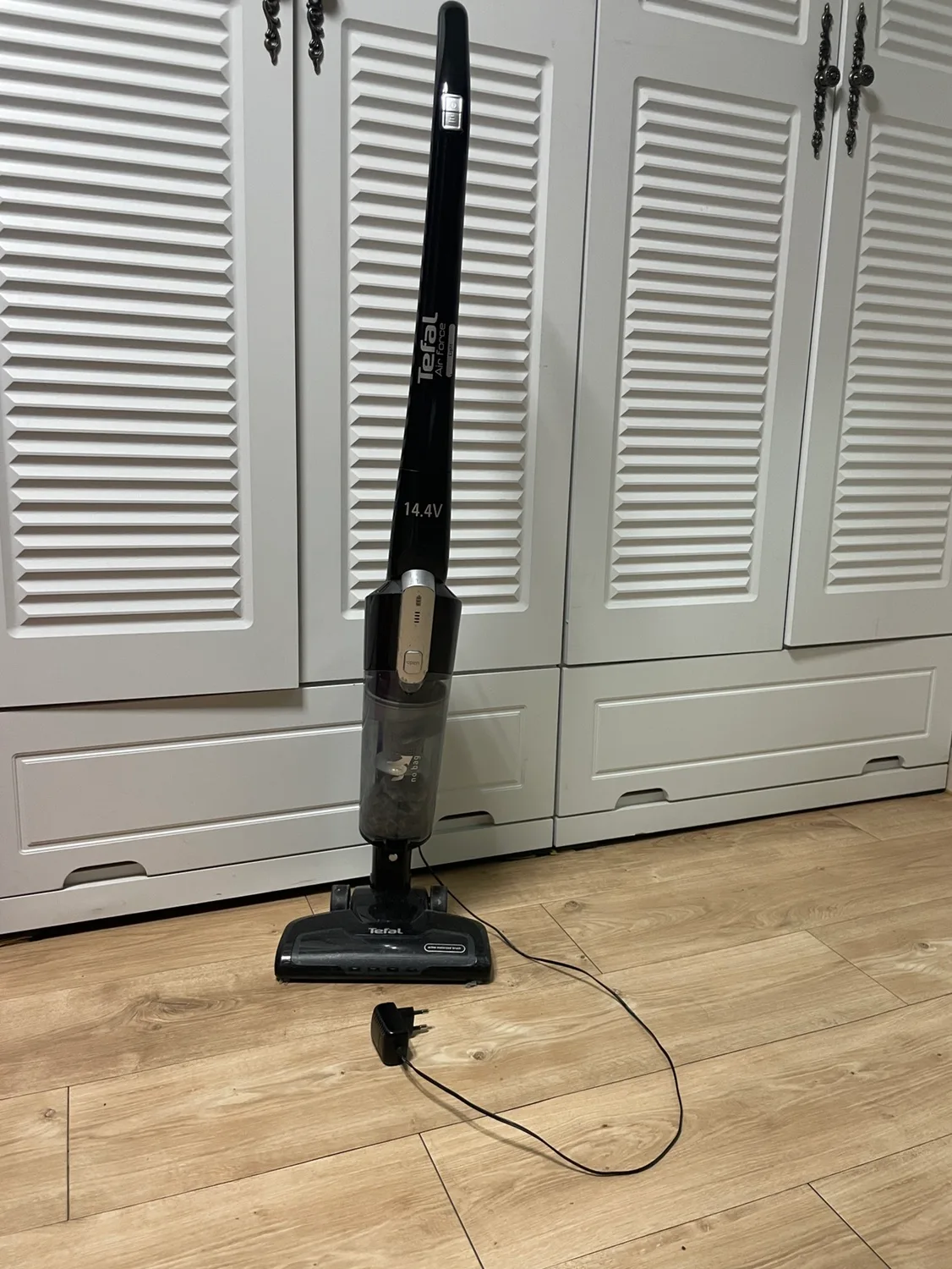 무선 청소기 테팔 에어포스 14.4v