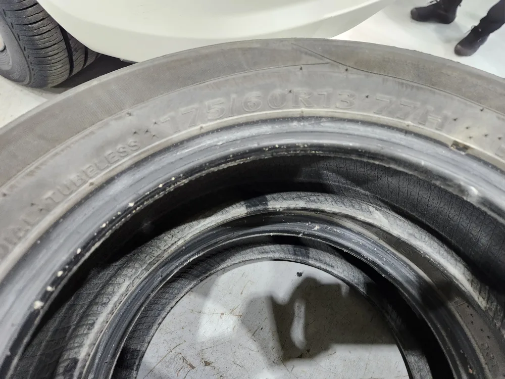 모닝13인치중고타이어(일괄)