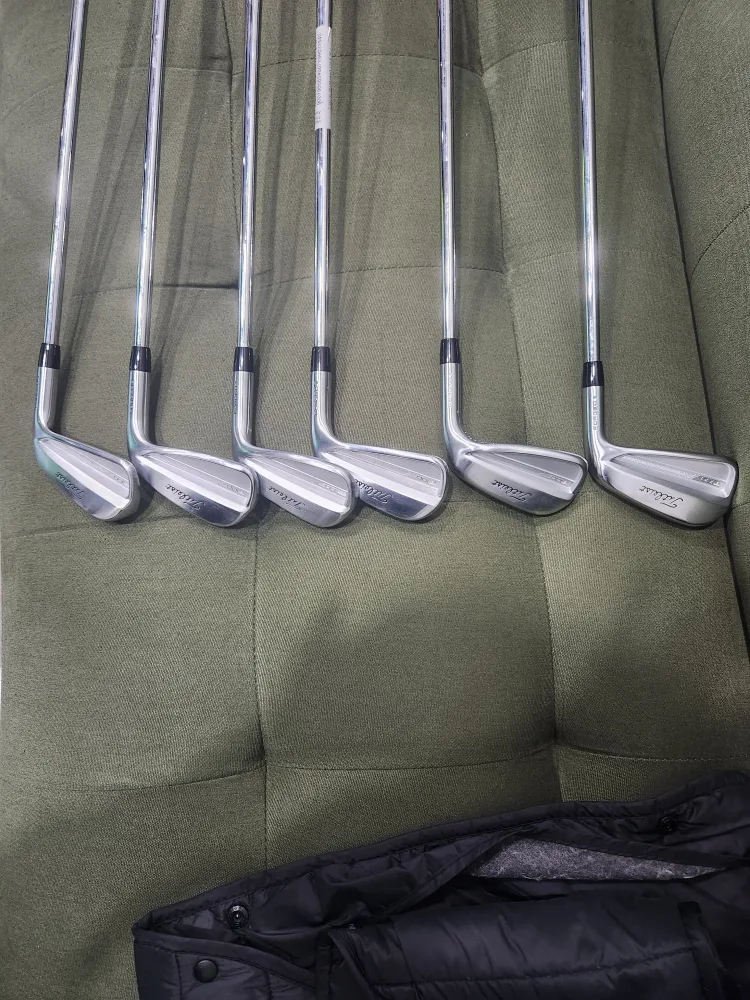 23년형 타이틀리스트 신형 T100 6아이언세트(5~9, P) 중고