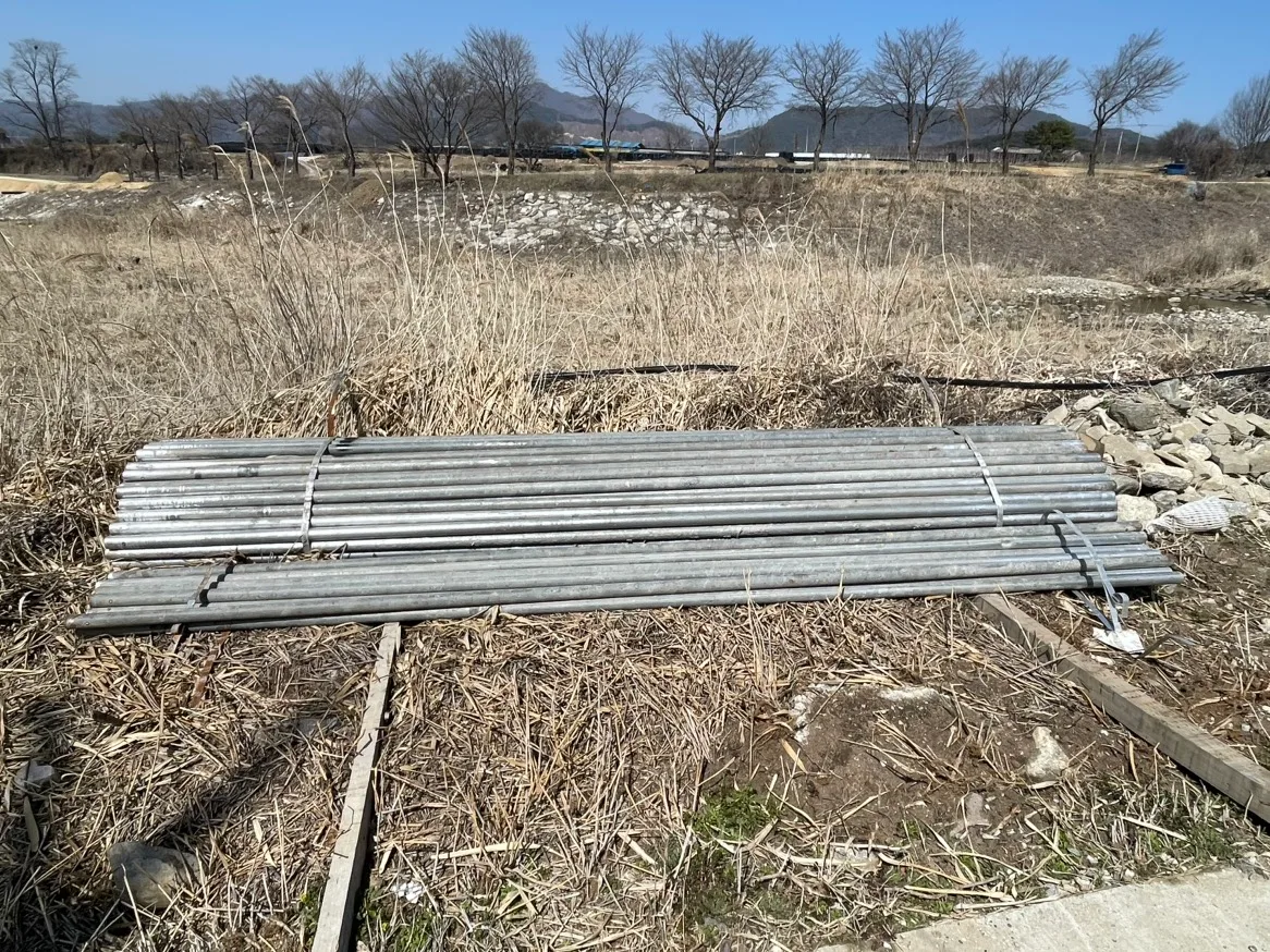 과수원 4미터 48mm 2.3t 중고 아시바 파이프 판매합니다