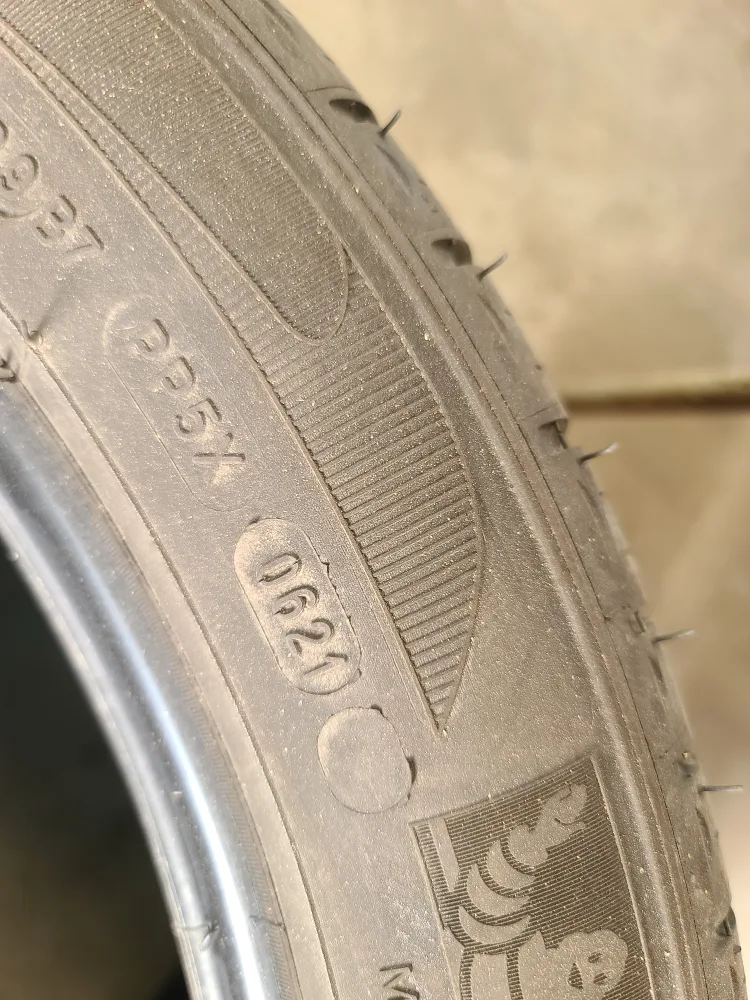 미쉐린 중고따이어 2개