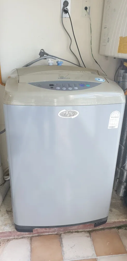 중고 세탁기 무료로 드립니다.