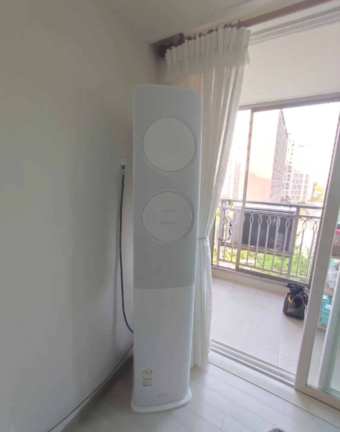 삼성 무풍클래식 17평 스텐드 에어컨 AF17B7538WZN 중고 판매합니다.