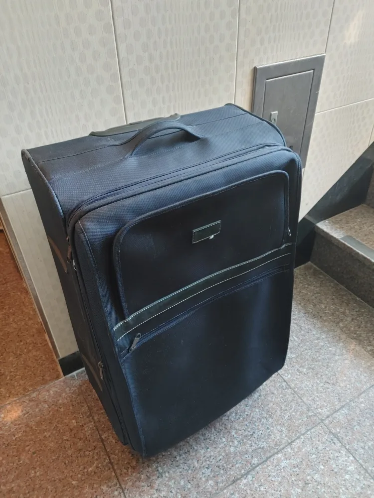 캐리어 바퀴고장