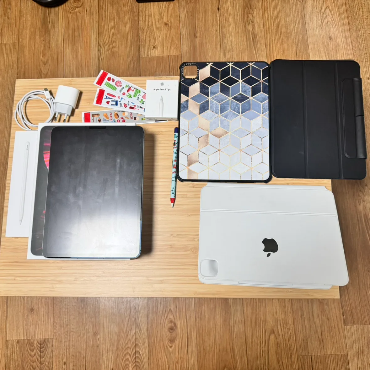 아이패드 프로 m1 10.9인치 3세대 128g 셀룰러 스그 팝니다