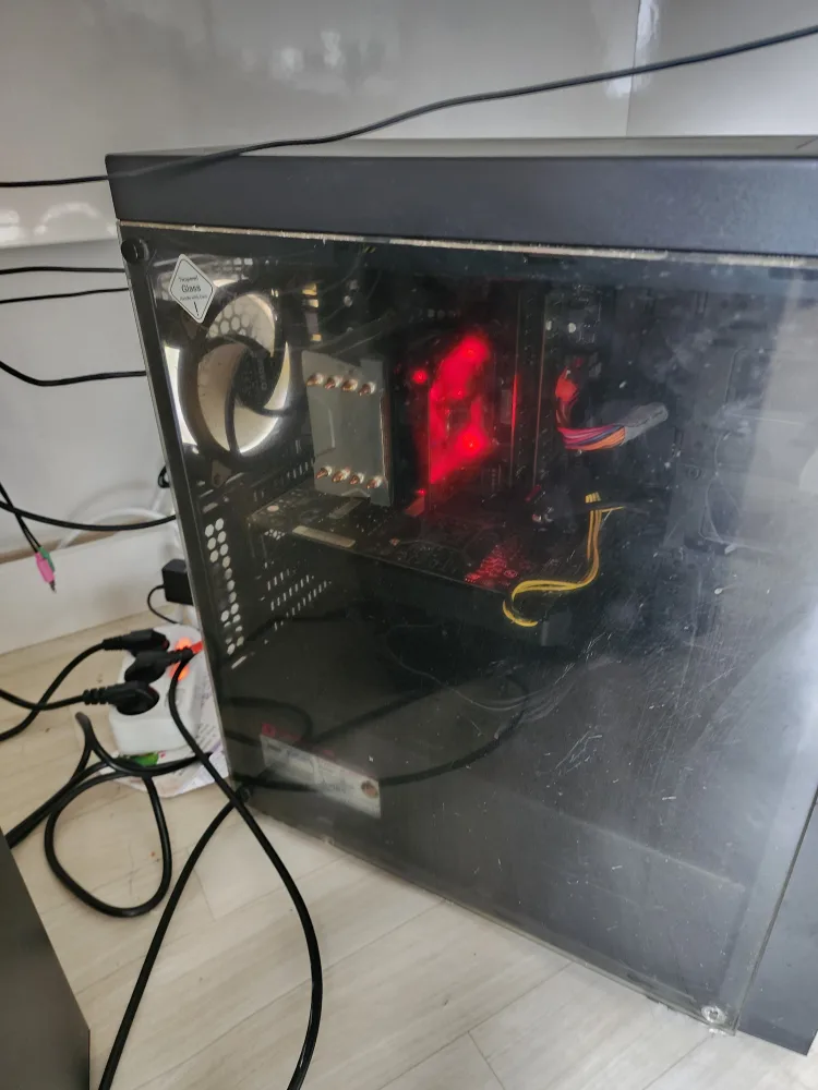 중고 pc 팝니다. i5 8600k, gtx1060 3gb