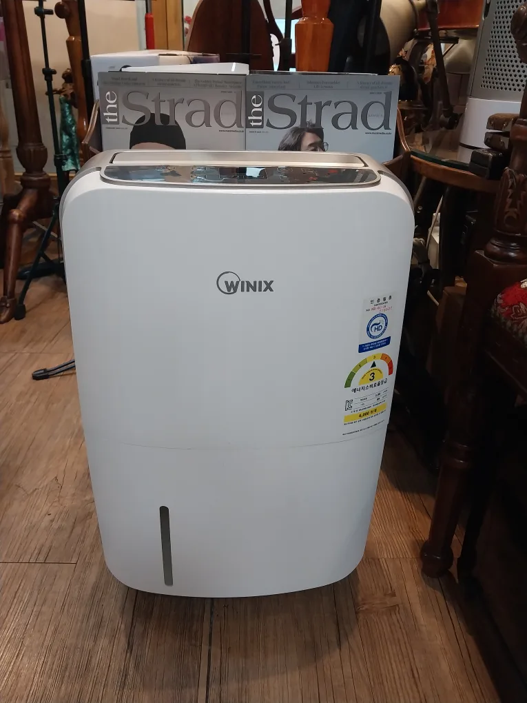 위닉스 제습기 8리터 판매 합니다
