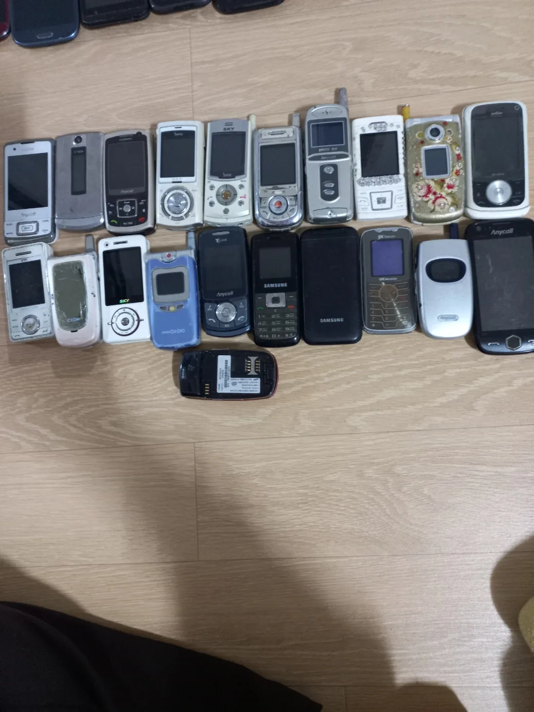 핸드폰중고 팝니다