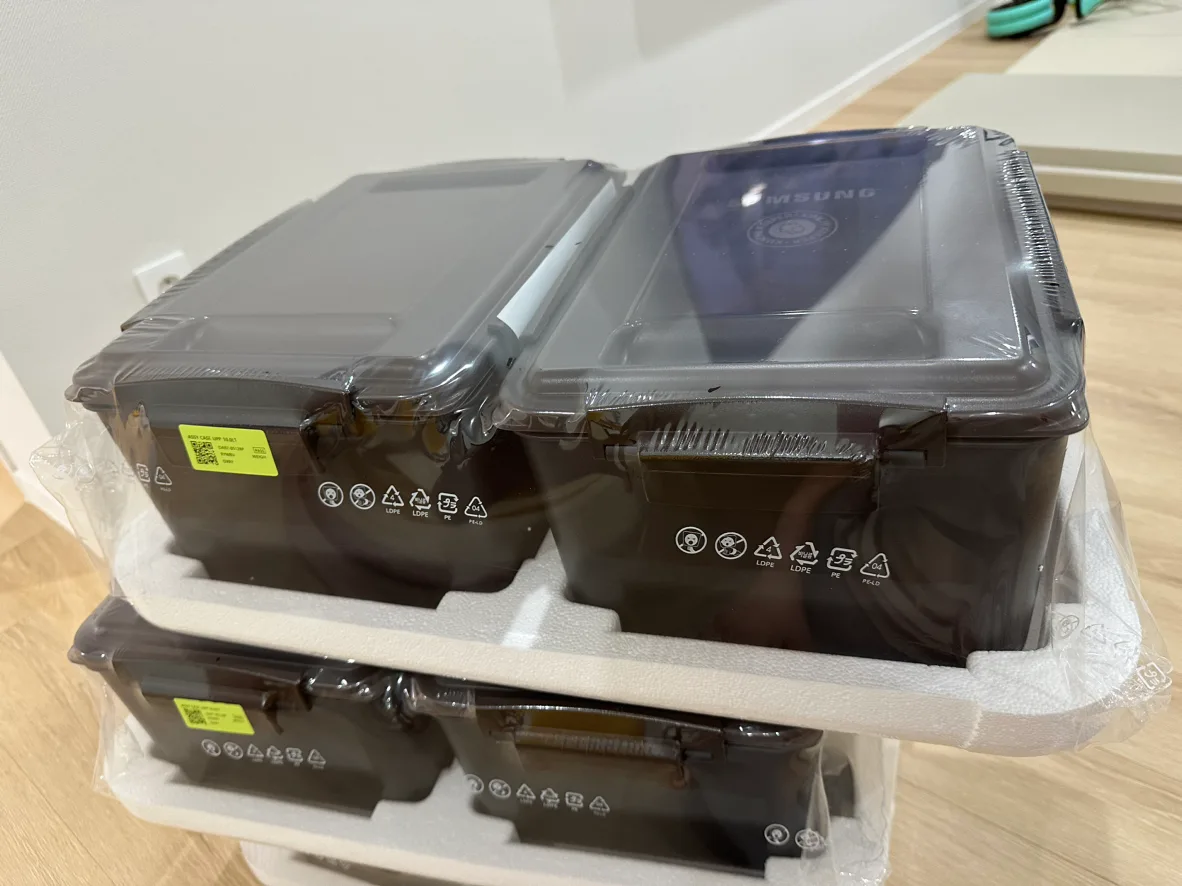 삼성 김치통 새상품 (비스포크 김치냉장고)