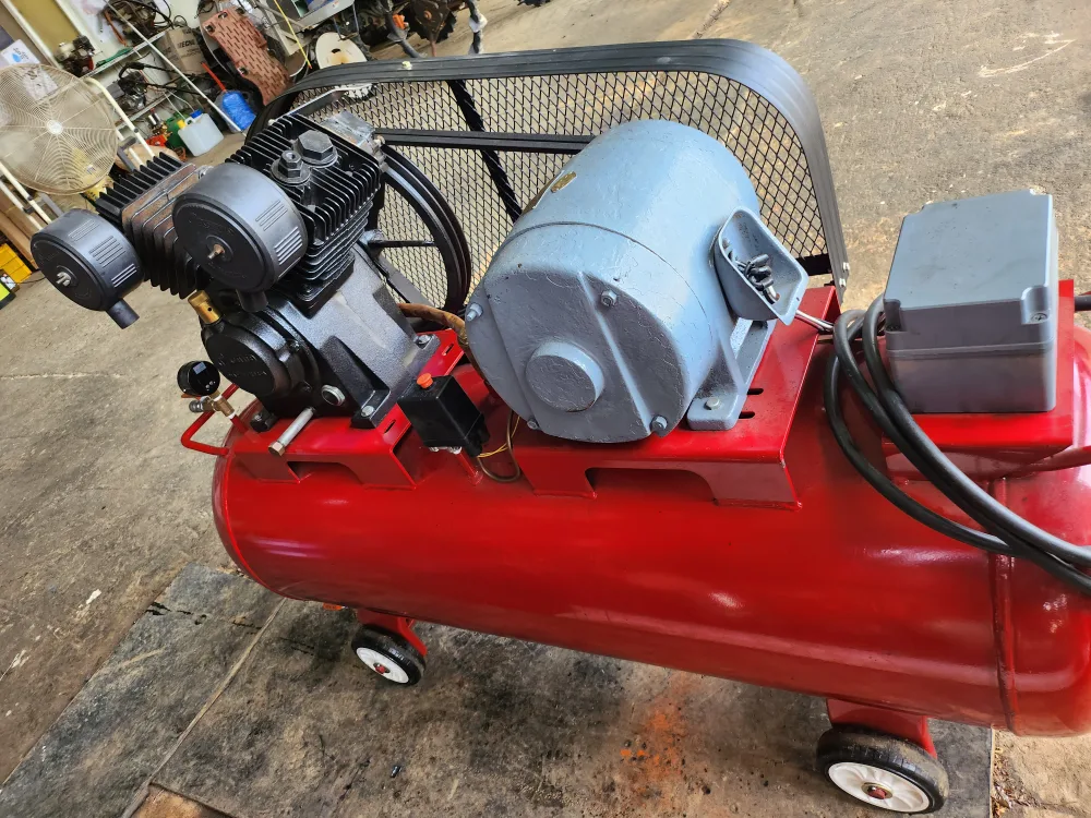 콤프레샤.세거같은 대형. 중고