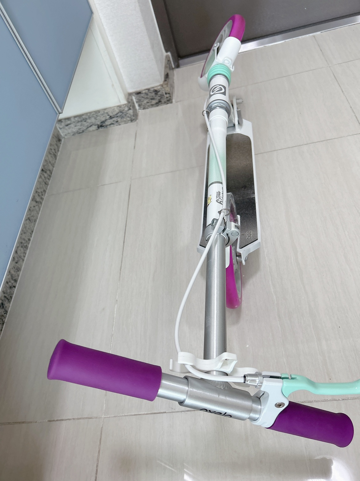 데카트론 MID 9 킥보드