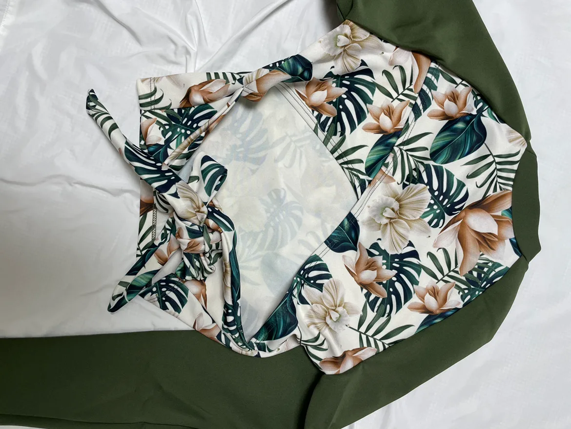 비키니(크롭래쉬가드탑)