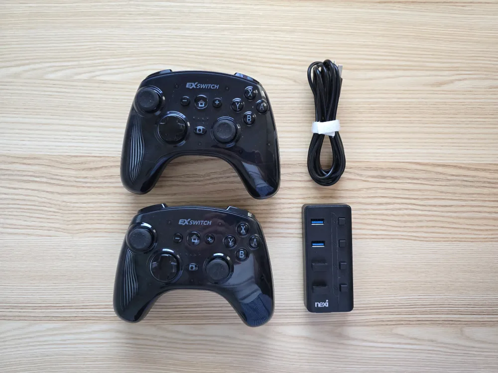 [중고판매] 조이트론 닌텐도 스위치 게임패드