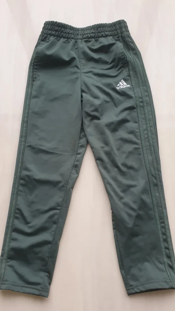 아디다스 키즈 녹색 바지 s (상태좋음)