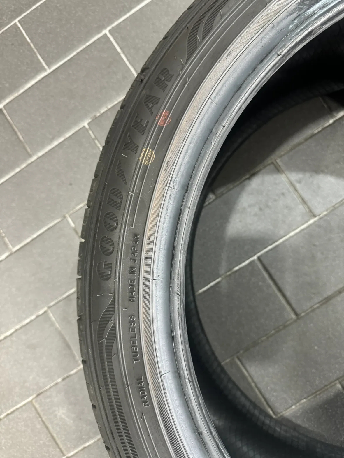 굳이어 중고 타이어 G80 벤츠 호환