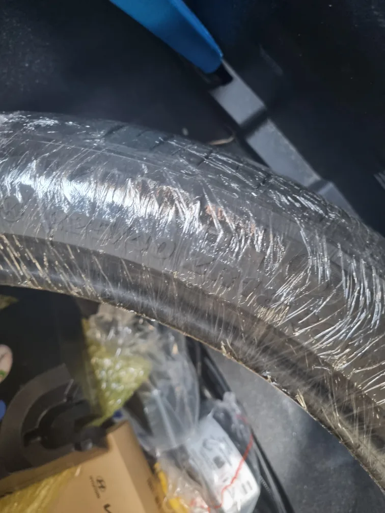 18인치 중고 스페어 타이어 팝니다