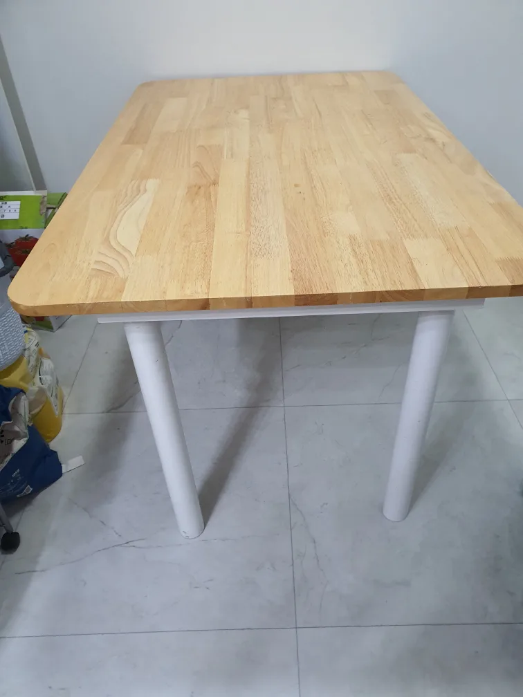 책상 필요하신 분~