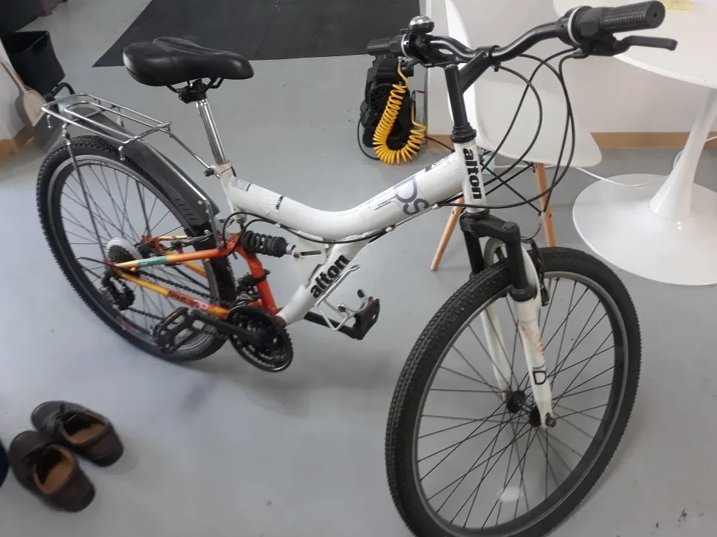 알톤 맨하탄 26DS 중고자전거 판매합니다.