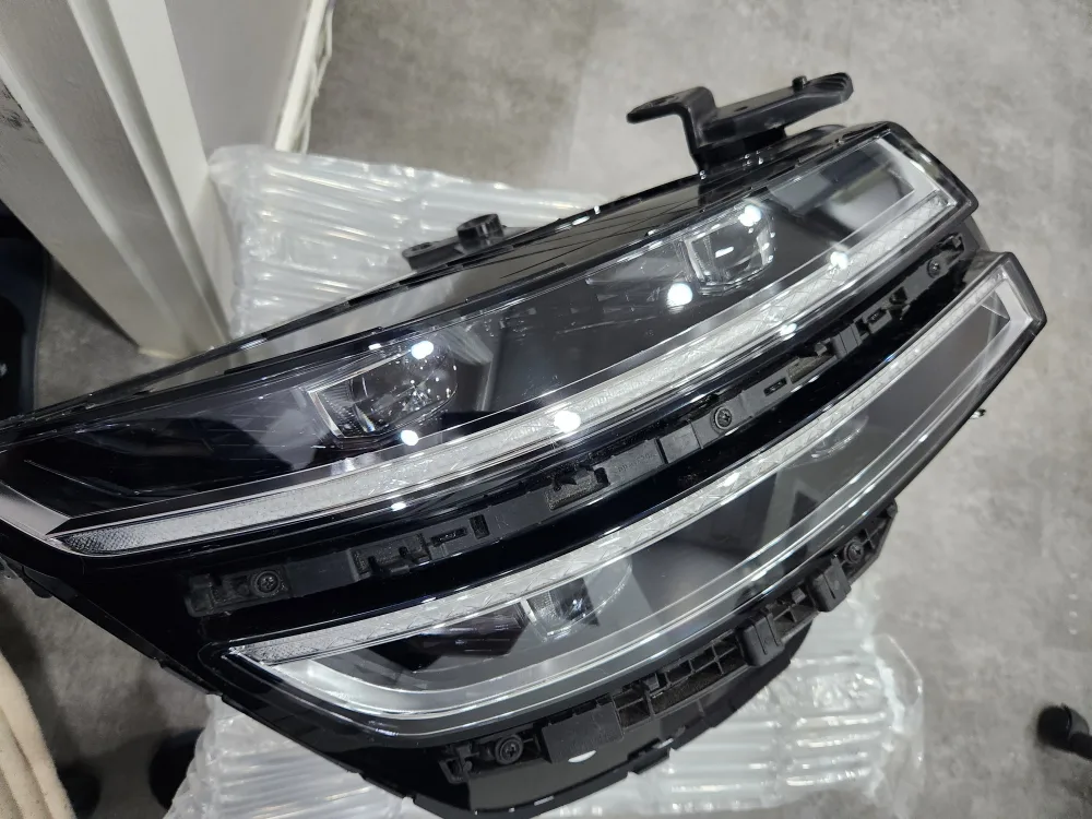 RG3 제네시스  헤드램프 조수석 라이트