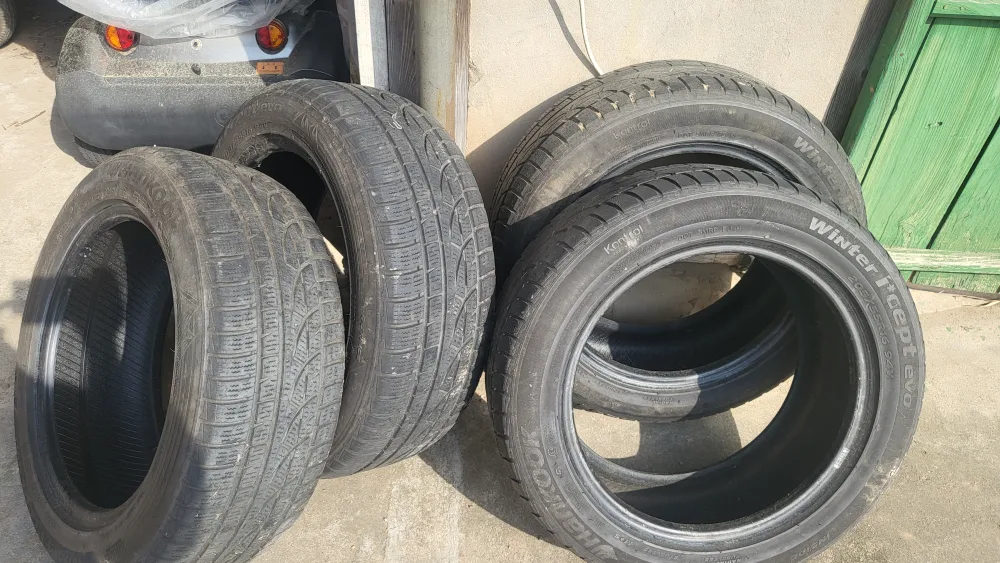 타이어 팝니다.