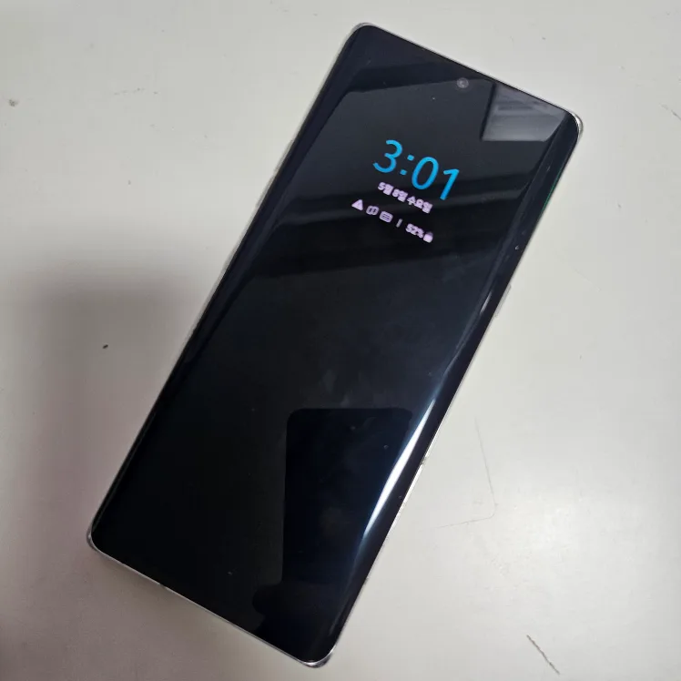 LG벨벳 중고폰 팝니다