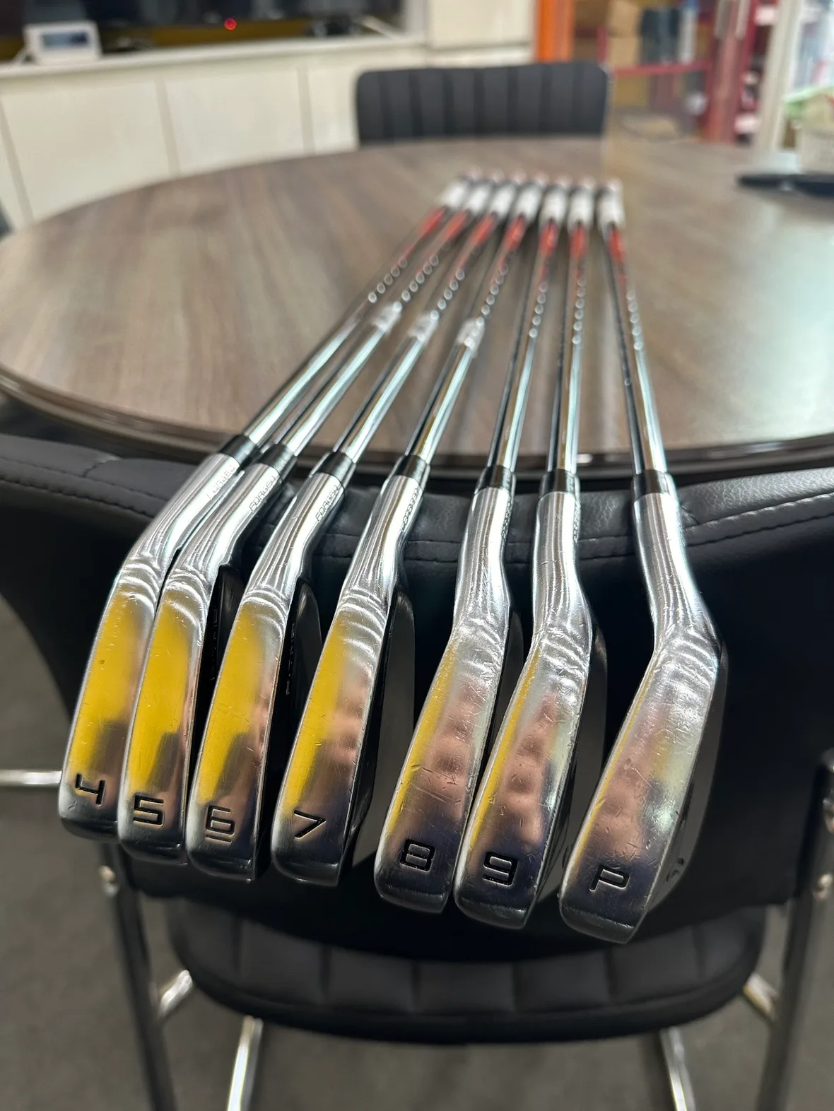 P7MB 모듀스105특주 4-p 7아이언 중고