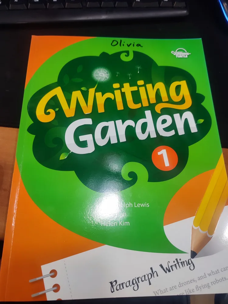 중고 영어책(앞4장만 사용)Writing Garden 1 5권 팝니다