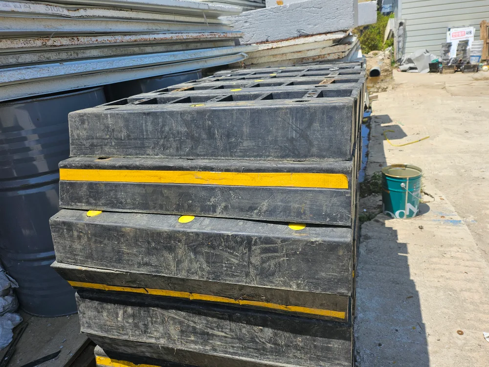 중고 차량용 주차 Stop바 나눔 합니다.