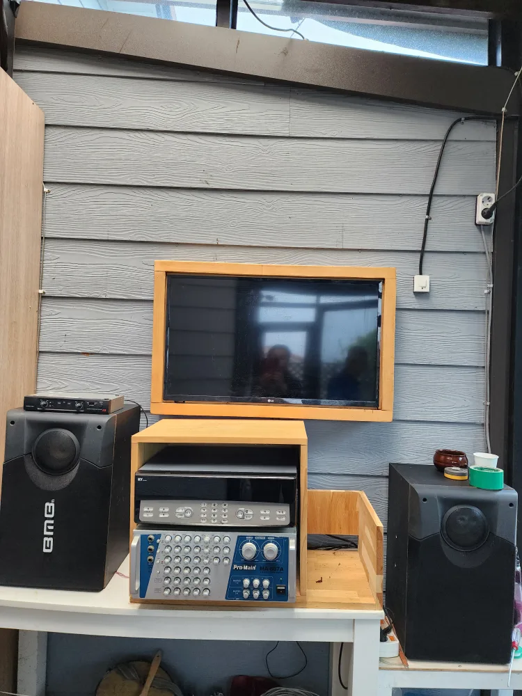 금영 노래방기기 팝니다