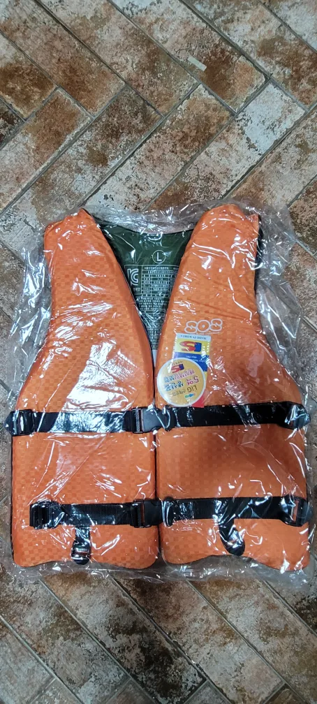 SOS 구명조끼 (새거 16개 + 중고 12개= 합계 28개)