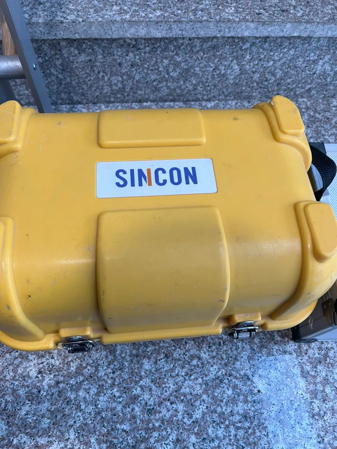 신콘 전자식 레벨기 팔아요