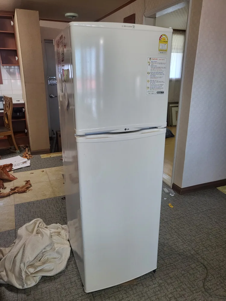 LG 중고 냉장고 237리터 팝니다!