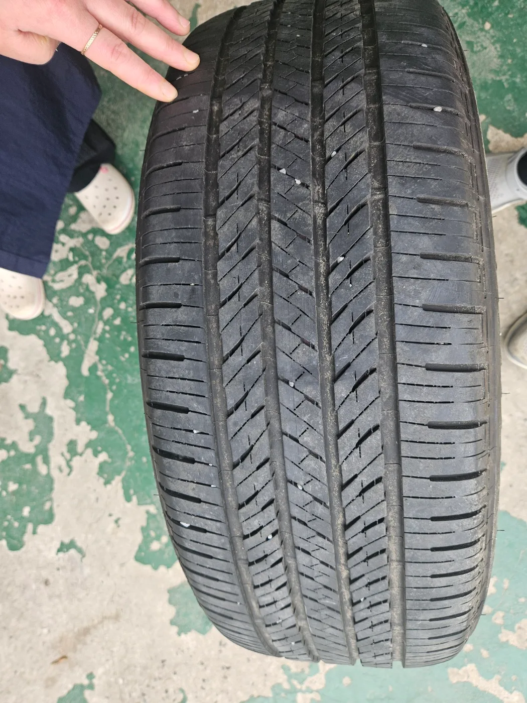 브릿지스톤 런플렛타이어 20인치중고 판매합니다