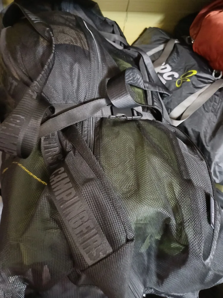 헬스포츠 발할(새상품)+ 니모 방갈로4p(중고)