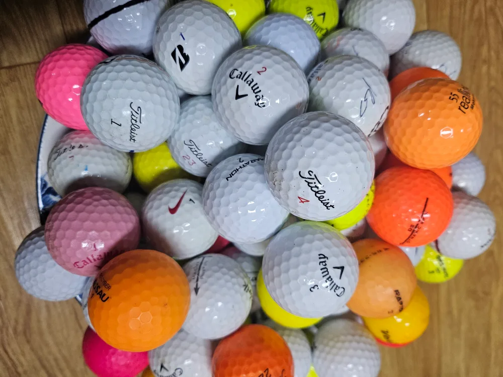 중고 로스트 골프공 100개 25000에 판매합니다