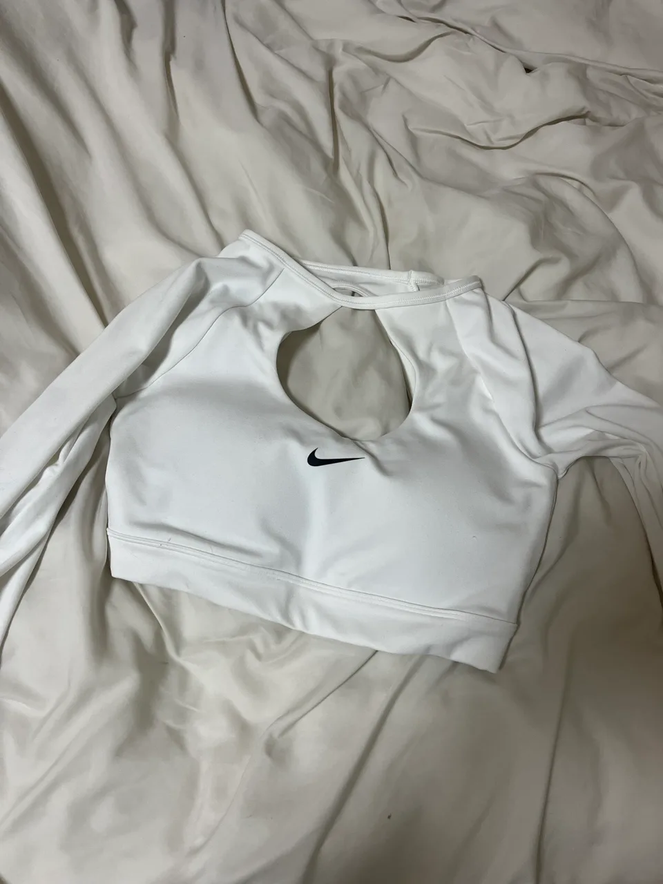 나이키 크롭탑