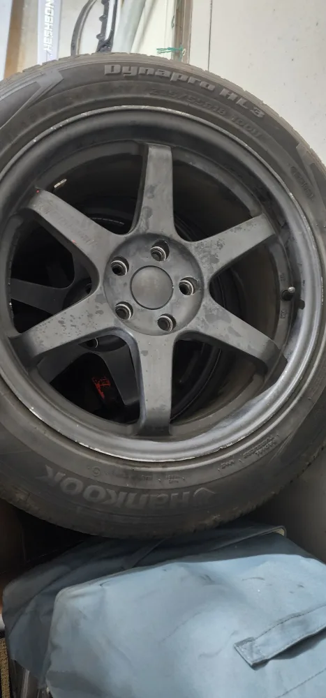 18인치 휠 타이어