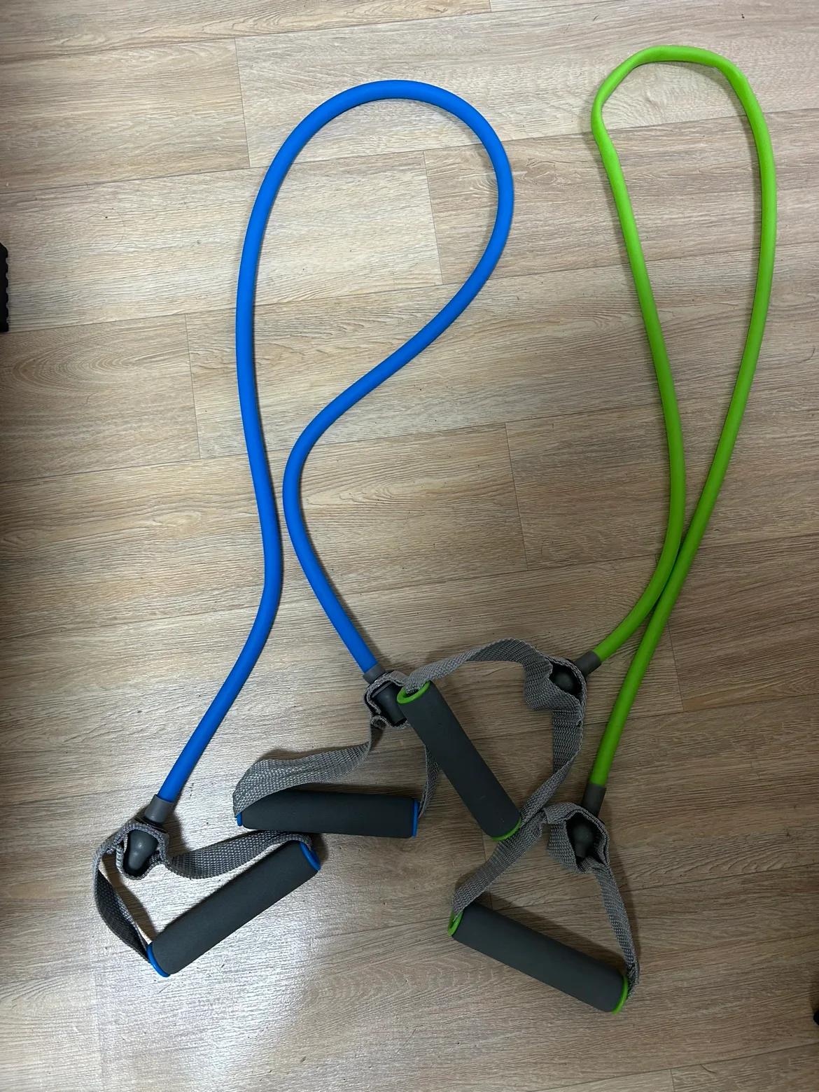 헬스 튜빙밴드 홈트 용품 밴딩 스트래칭 밴드