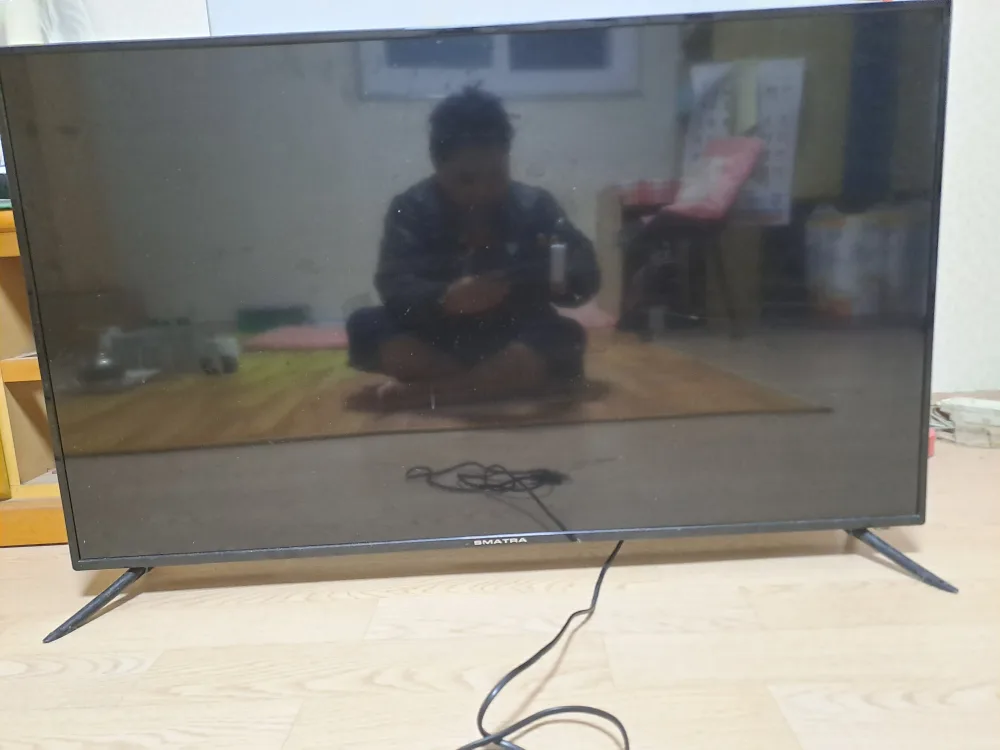 유맥스 pang43f led FHD 43인치 TV 중고 싸게팔아요