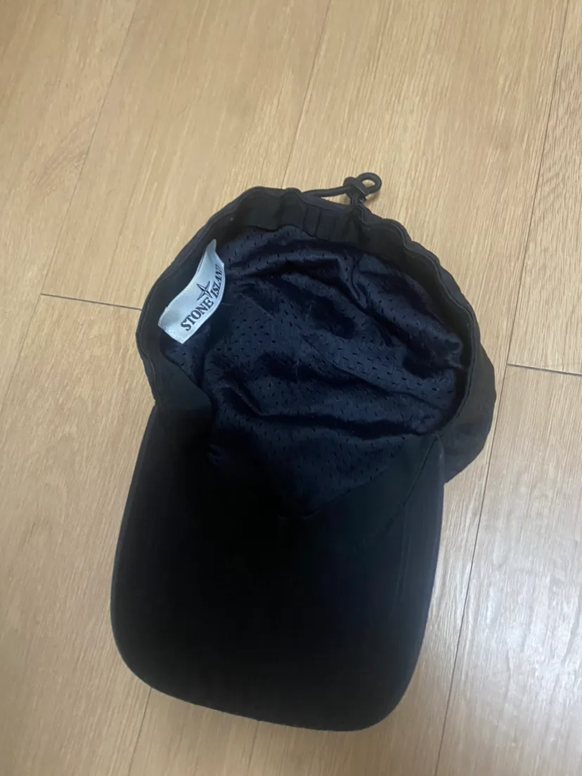 스톤 모자 중고 4만 5천원에 판매합니가