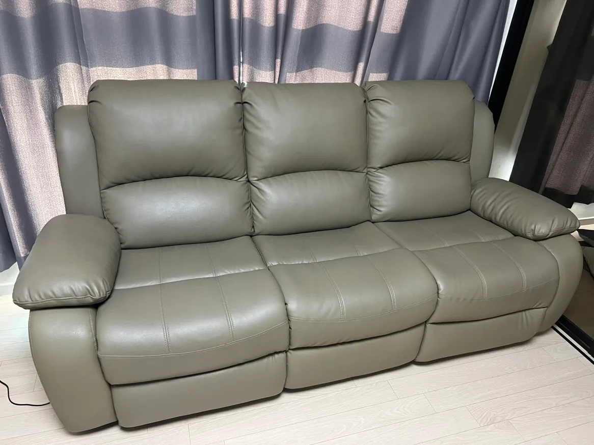 3인용 리클라이너 쇼파 판매합니다😊