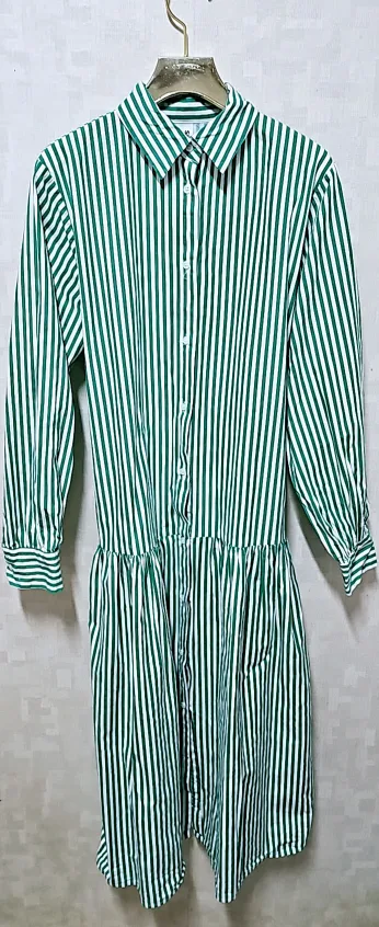 (중고)디자인이 세련된 스트라이프 ops&색상이쁨&귀여움♥